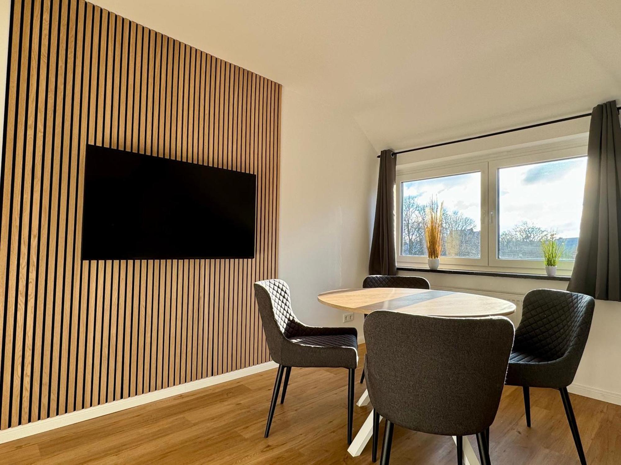 Modernes City Apartment Nahe Hbf Emden Exterior foto